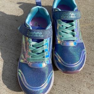 Skechers Girls Tennis Shoes - Size 13
